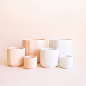 Lucy Pot | White