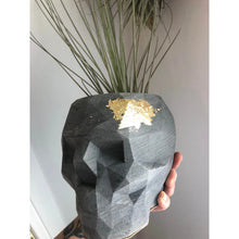 Load image into Gallery viewer, Concrete Skull Planter