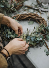 Load image into Gallery viewer, Eucalyptus Wreath Workshop