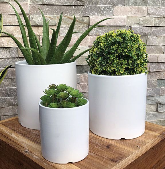 Essential Cylinder Cement Pot