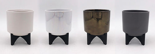 Pot with Black Stand